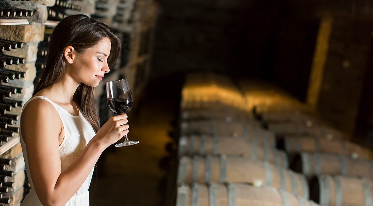 How And Why Time Enhances Wine Flavor